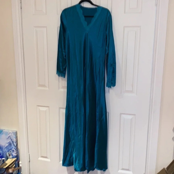 Vintage Teal Olga style lace trim long sleeve  night dress Sz M - Picture 3 of 16